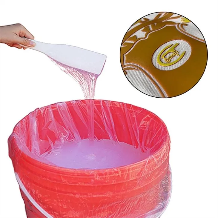 Transferați pastă de plăci groase